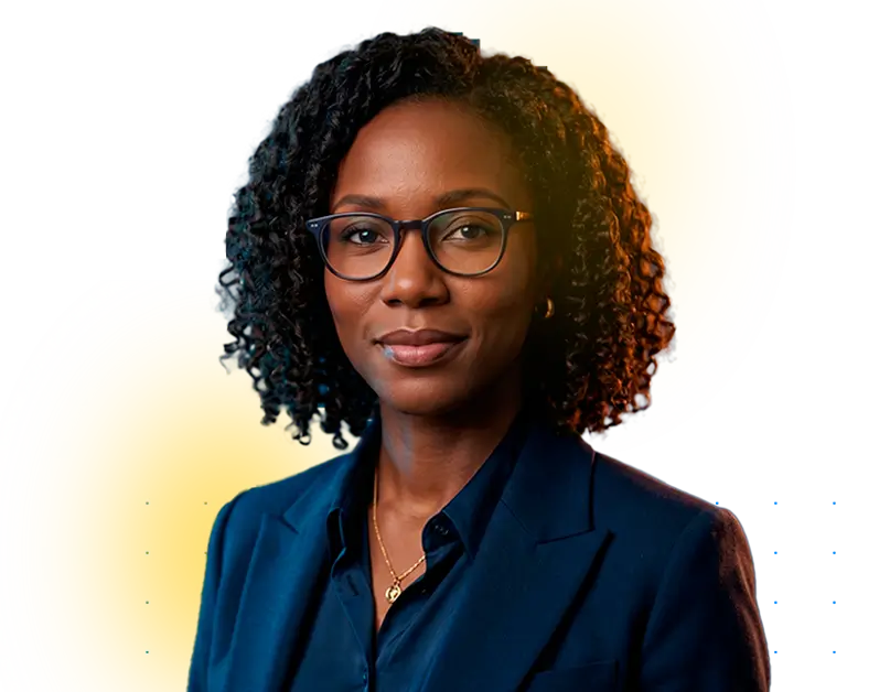 Mulher estudante de pós-graduação em direito no Damásio.